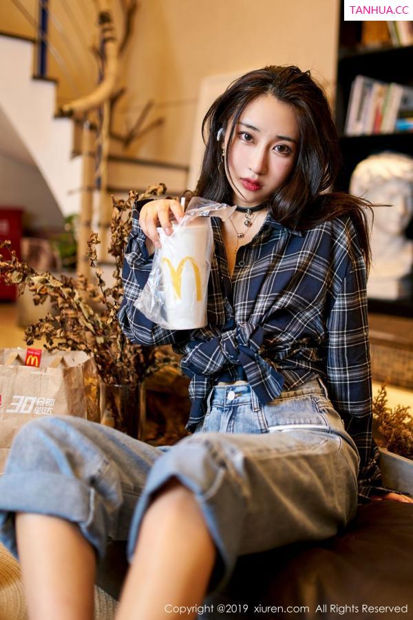 林子欣  [XIUREN]高清写真图 2019.12.12 Betty林子欣第1张图片